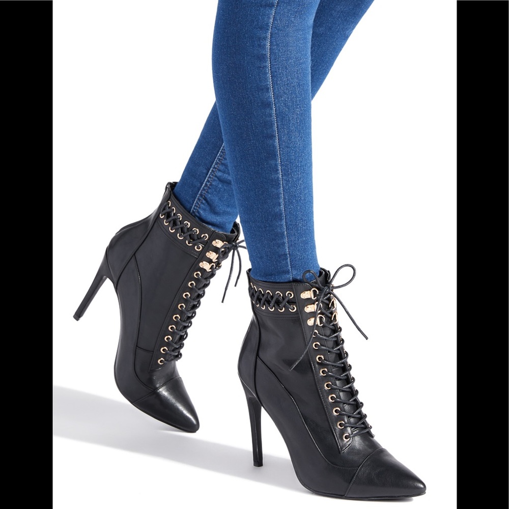 Hermosos!😻Botines negros tacon alto sz 7.5